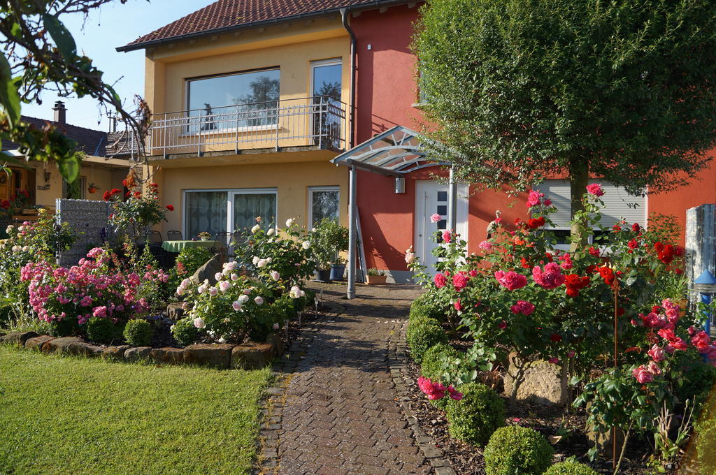 Ferienhaus Schloss-Garten Kapellen-Drusweiler エクステリア 写真